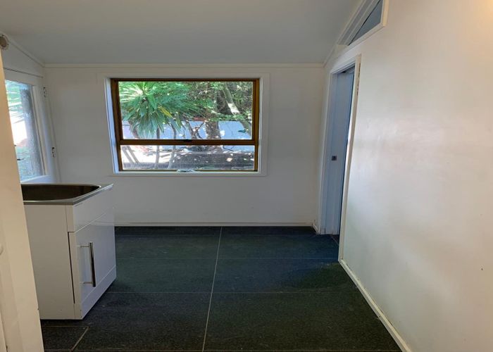  at 80 Hadfield Street, Beach Haven, North Shore City, Auckland