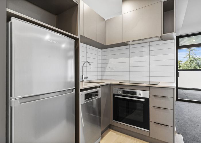  at 205B/43 Gillies Avenue, Newmarket, Auckland City, Auckland