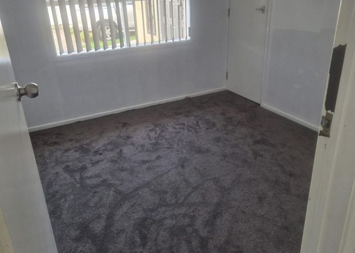  at 5 Tomlin Place, Mangere East, Manukau City, Auckland