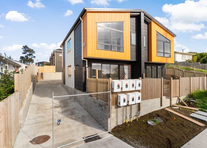  at 7 Beverly Place, New Lynn, Waitakere City, Auckland