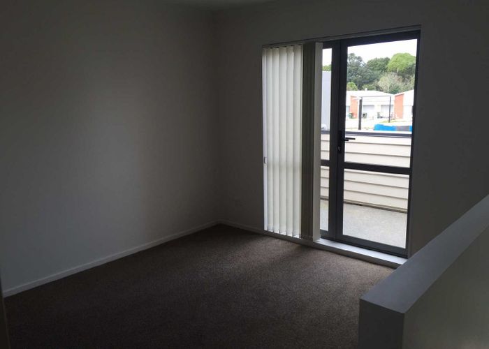  at 20/46 Park Estate Road , Rosehill, Papakura, Auckland