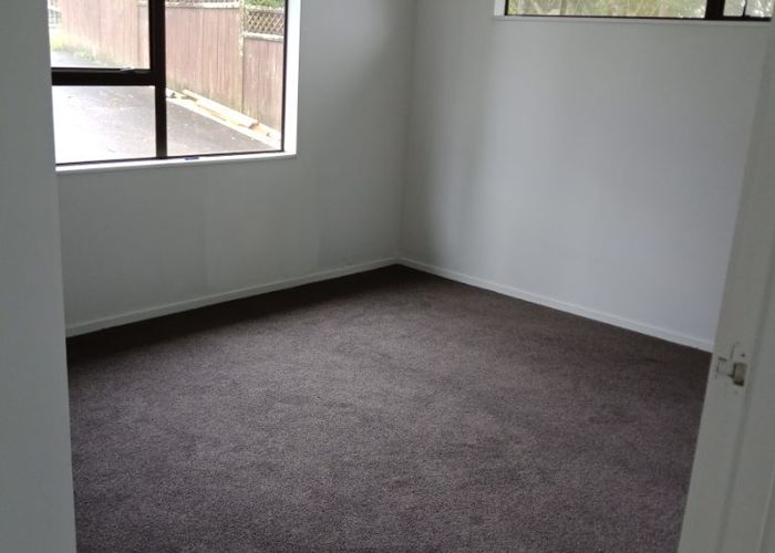  at 192 Solar Road, Glen Eden, Waitakere City, Auckland