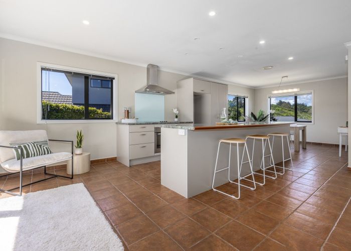  at 6 Aotea Drive, Aotea, Porirua, Wellington