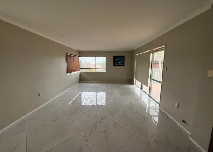  at 52 Wairere Road, The Gardens, Manukau City, Auckland