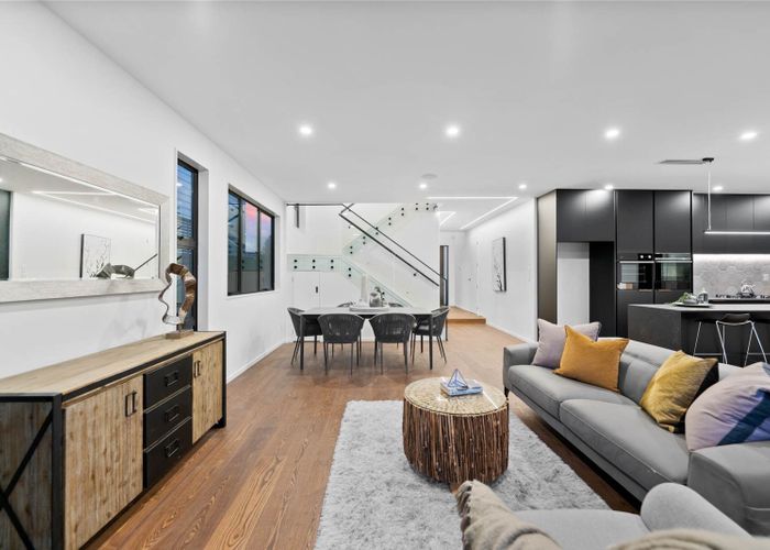  at 10 Sager Midgley Road, Hobsonville, Waitakere City, Auckland