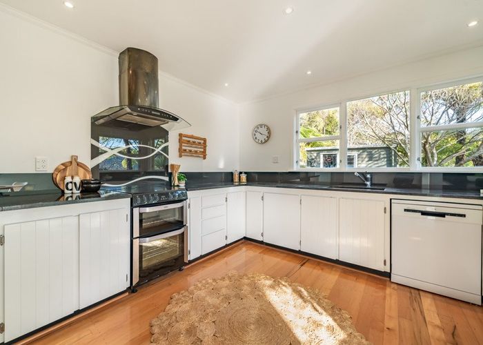  at 17A Blue Mountains Road, Silverstream, Upper Hutt