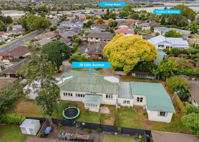  at 38 Gills Ave, Papakura, Papakura, Auckland