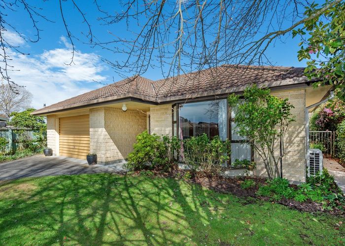 at 11 Elvira Court, Bishopdale, Christchurch