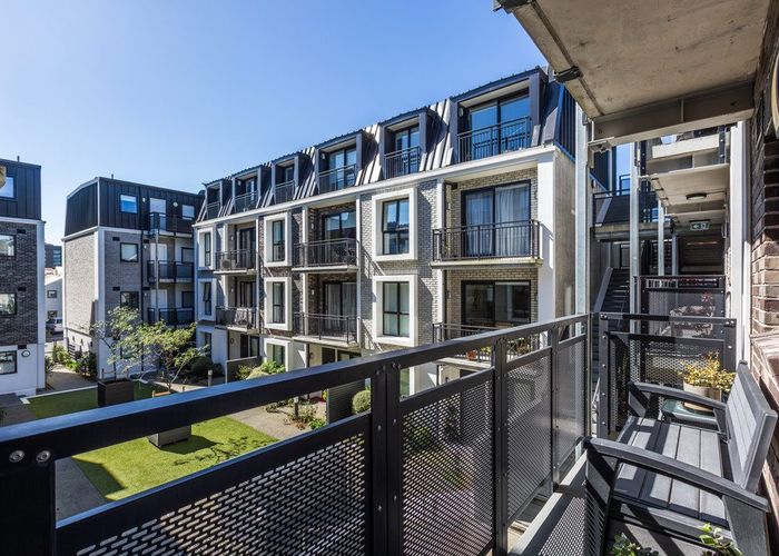  at 4E/11 Newtown Avenue, Newtown, Wellington, Wellington