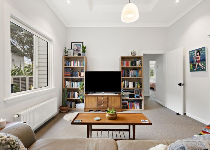  at 3 Tyne Street, Island Bay, Wellington