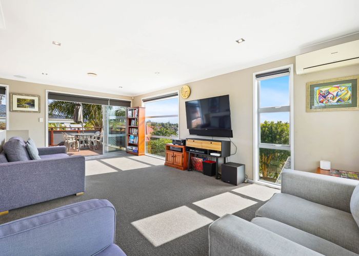  at 18 Majesty Place, Half Moon Bay, Manukau City, Auckland
