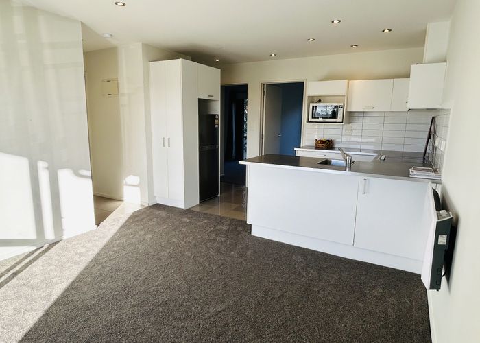  at E2/71 Spencer Road, Oteha, North Shore City, Auckland