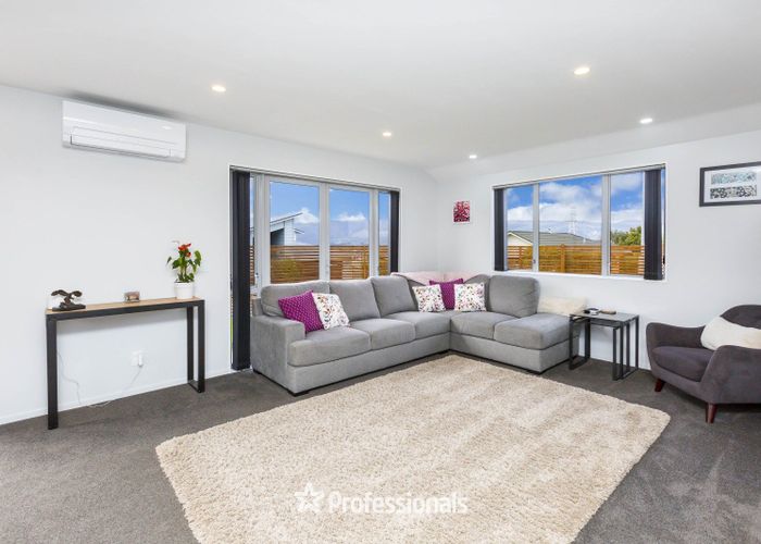  at 16 McEwen Crescent, Riverstone Terraces, Upper Hutt, Wellington