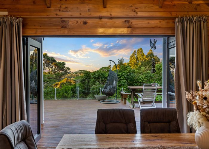  at 33 Puketaha Road, Swanson, Waitakere City, Auckland