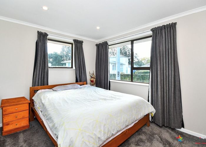  at 39 Eden Street, Mangere East, Auckland