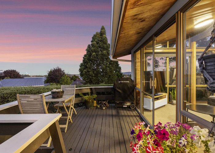  at 80 Darraghs Road, Brookfield, Tauranga