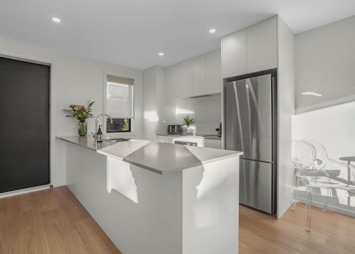  at 2/564 High Street, Boulcott, Lower Hutt, Wellington