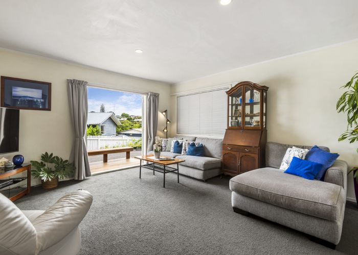  at 25 Kitewao Street, Northcote, Auckland