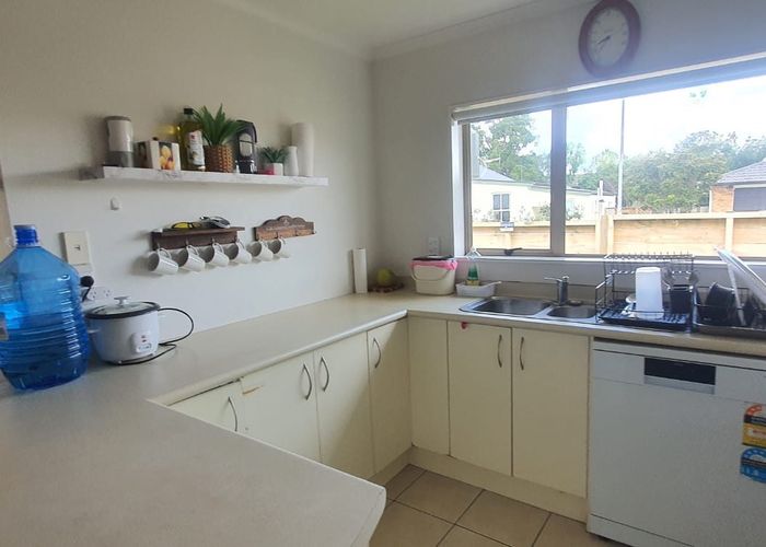  at 9 Neesons Way, Glendene, Waitakere City, Auckland