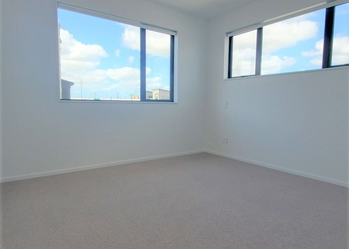  at 38 Gosper Road, Conifer Grove, Papakura, Auckland