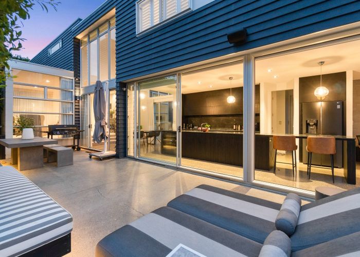  at 40 Woodside Road, Mount Eden, Auckland City, Auckland