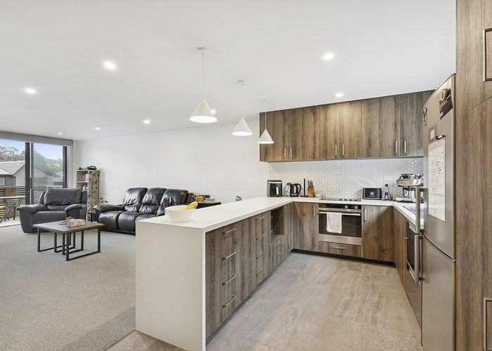  at 21 Holystone Road, Whitby, Porirua, Wellington