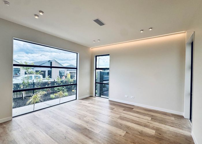  at 31 Tukutata Crescent, Milldale, Rodney, Auckland