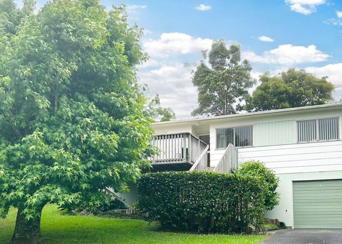  at 3 Capricorn Place, Browns Bay, Auckland
