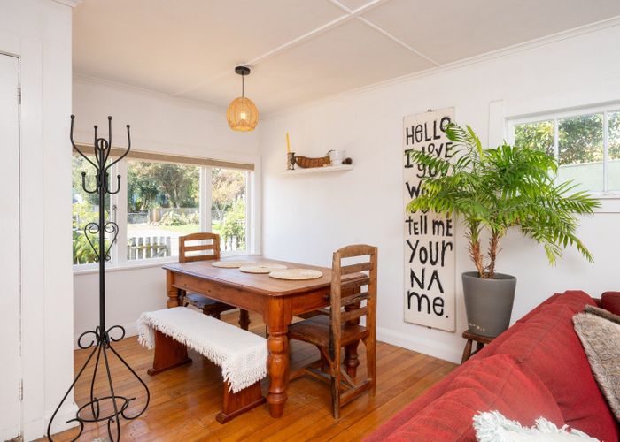  at 5 Grove Road, Haumoana, Haumoana