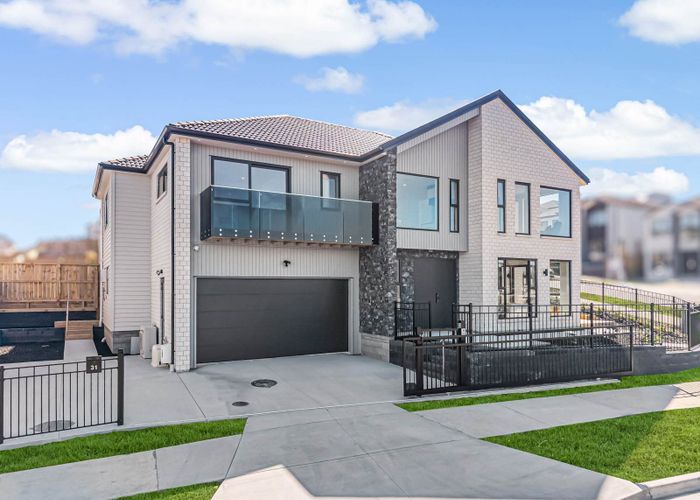  at 31  Hauhake Road, Flat Bush, Manukau City, Auckland