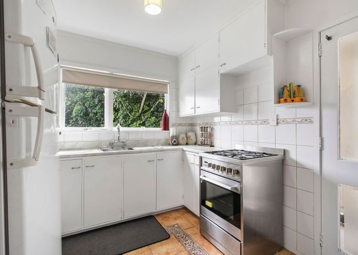 at 6/180 Halsey Drive, Lynfield, Auckland City, Auckland