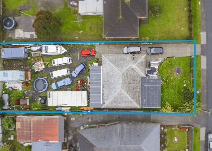  at 73 Blake Road, Mangere East, Auckland