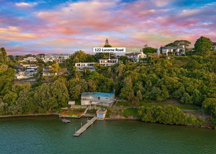  at 122 Lucerne Road, Remuera, Auckland