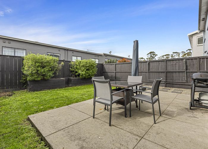  at 11 Samuel Cassidy Avenue, Swanson, Waitakere City, Auckland