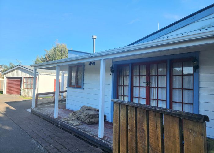  at 24 Robinson Street, Foxton, Foxton