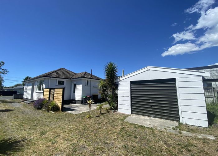 at 11 Woodgrove Street, North New Brighton, Christchurch City, Canterbury