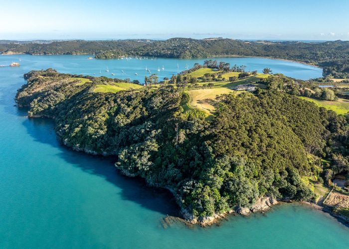  at 345 Gordons Road, Woodside Bay, Waiheke Island, Auckland