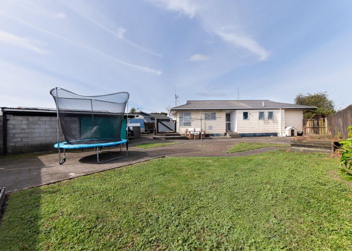  at 5 Eversham Road, Mount Maunganui, Tauranga, Bay Of Plenty