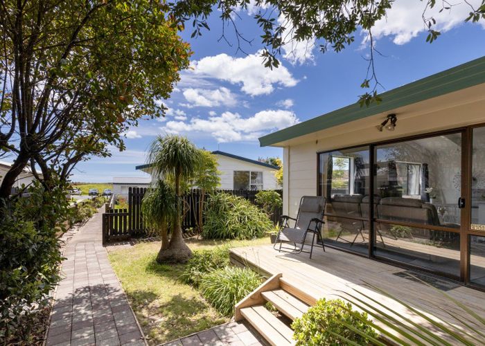  at 922B Papamoa Beach Road, Papamoa Beach, Papamoa