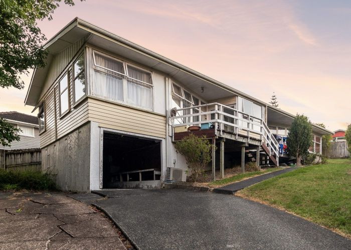  at 27 Rangitiki Crescent, Lynfield, Auckland