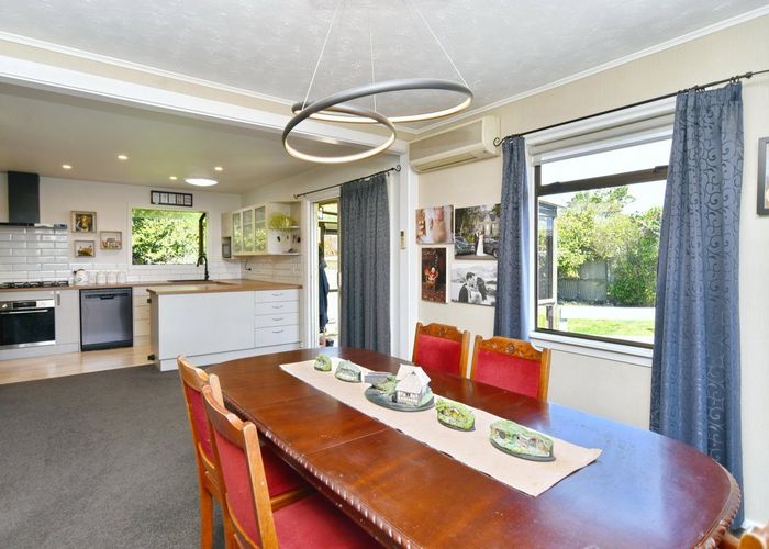  at 15 Emlyn Place, Avondale, Christchurch