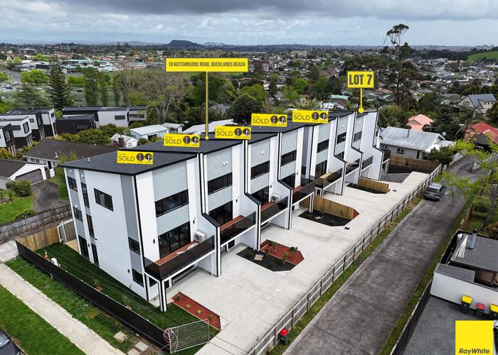  at Lot 7, 18 Hutchinsons Road, Bucklands Beach, Manukau City, Auckland