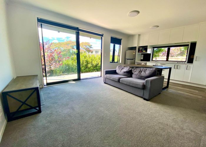  at 1/90 Swaffield Road, Papatoetoe, Manukau City, Auckland