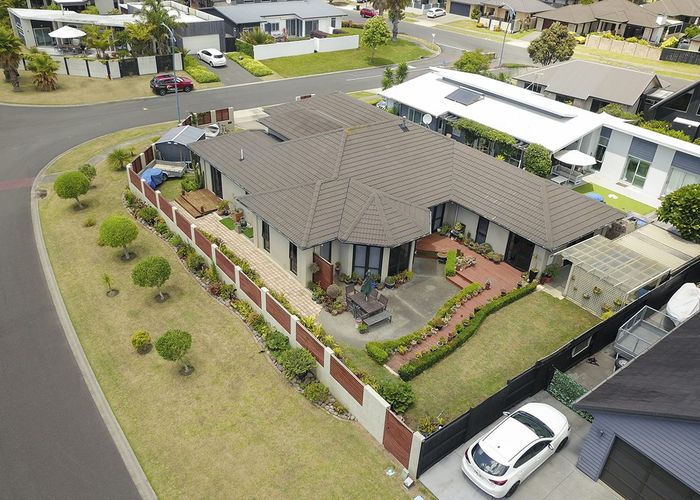  at 5 Pompano Key, Papamoa Beach, Papamoa