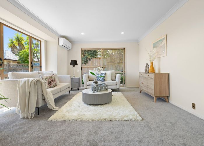 For sale 5 Stellamaris Way, Northpark, Manukau City, Auckland homes