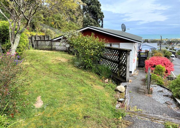  at Greymouth, Grey, West Coast