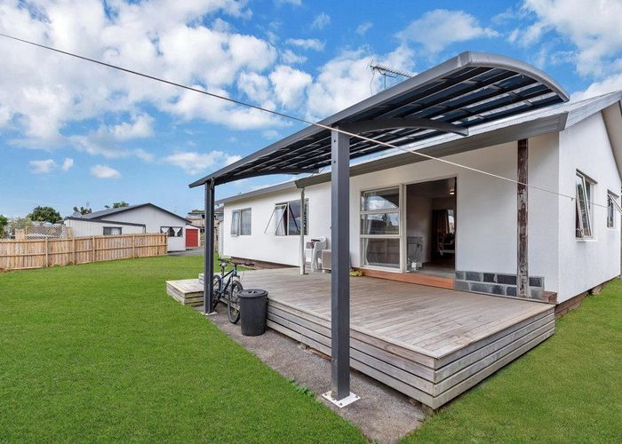  at 16a Southview PIace, Manurewa, Manukau City, Auckland