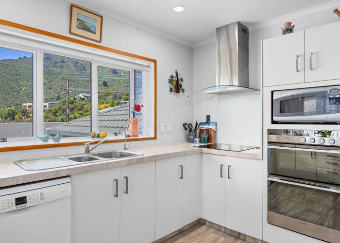  at 5 Moana View Road, Waikawa, Marlborough, Marlborough