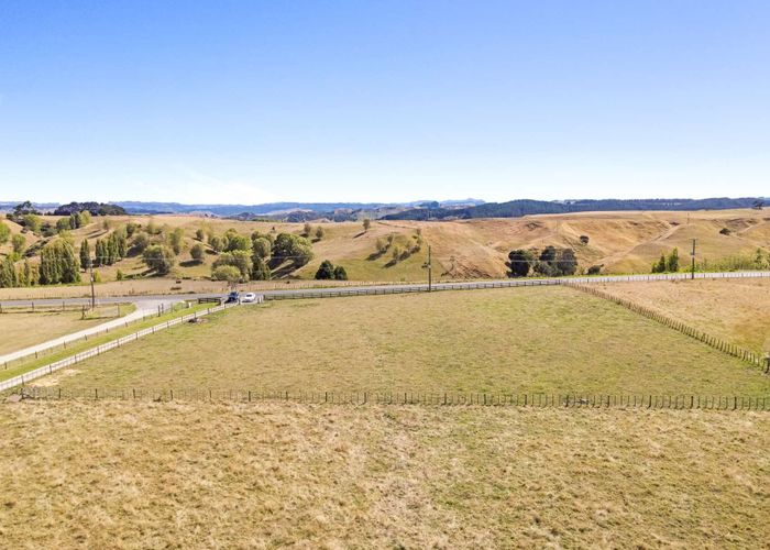  at 318 No 2 Line, Okoia, Whanganui, Manawatu / Whanganui