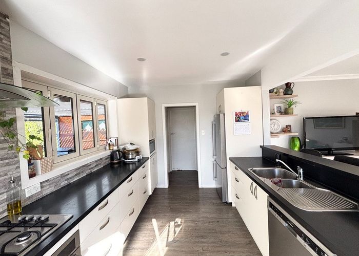  at 154 Marshland Road, Shirley, Christchurch City, Canterbury